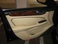 Ebony Black - XJ XJ8 Photo No. 18