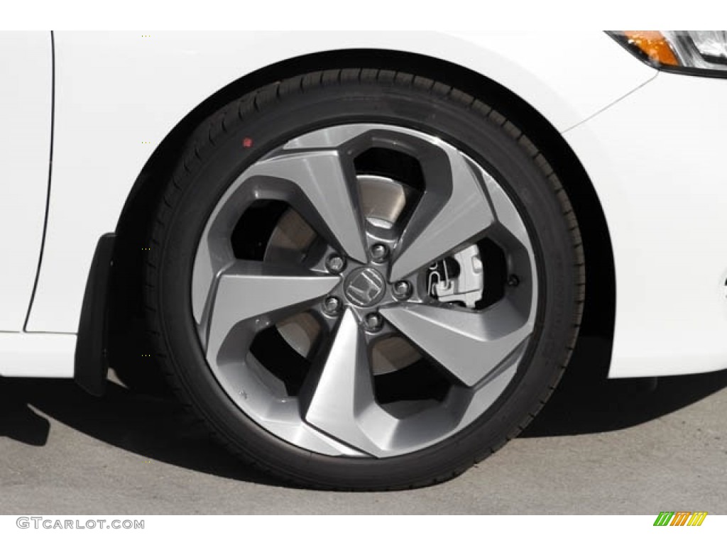 2018 Honda Accord Touring Sedan Wheel Photo #124336038