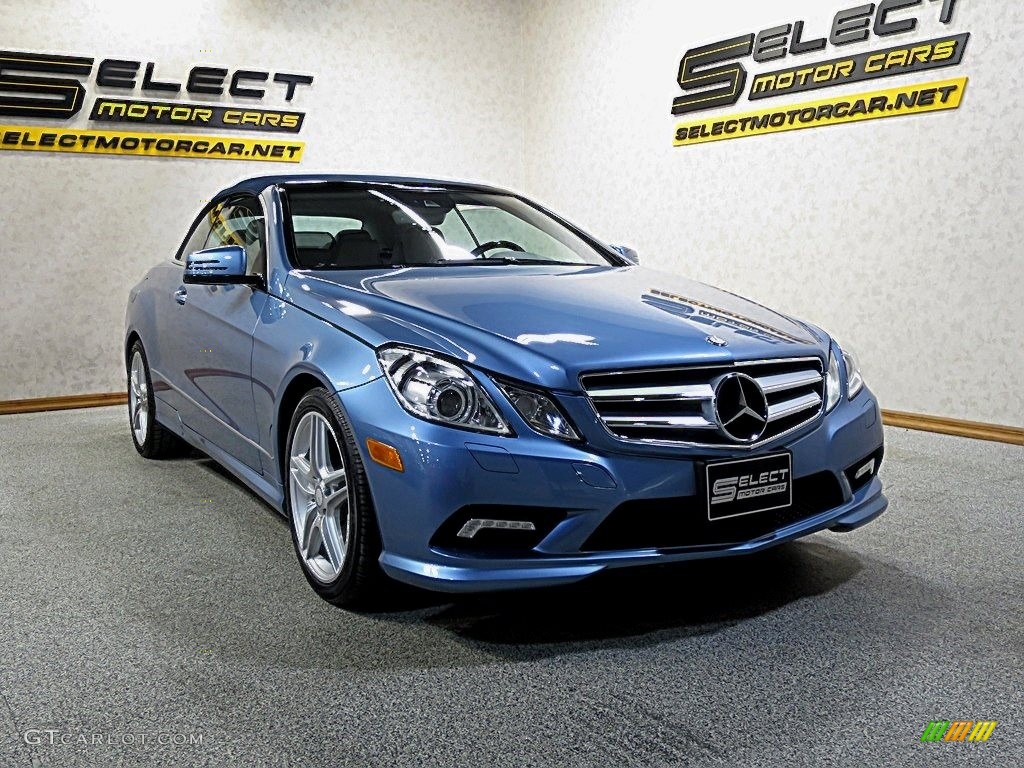 2011 E 550 Cabriolet - Quartz Blue Metallic / Ash/Dark Grey photo #3