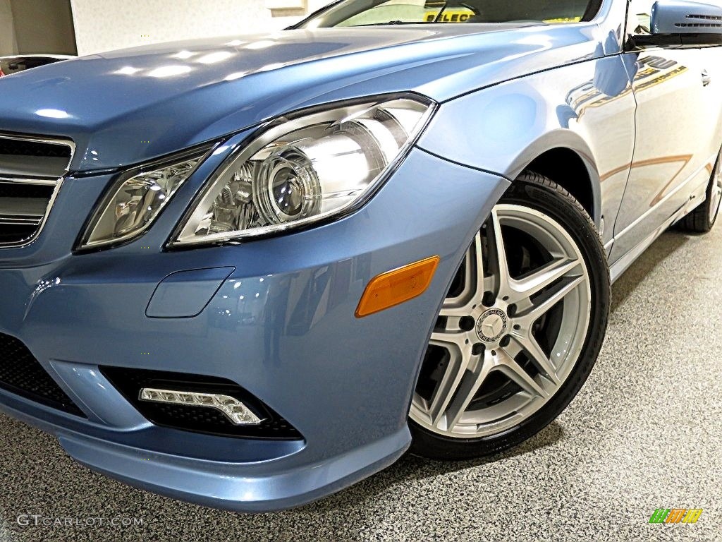 2011 E 550 Cabriolet - Quartz Blue Metallic / Ash/Dark Grey photo #9