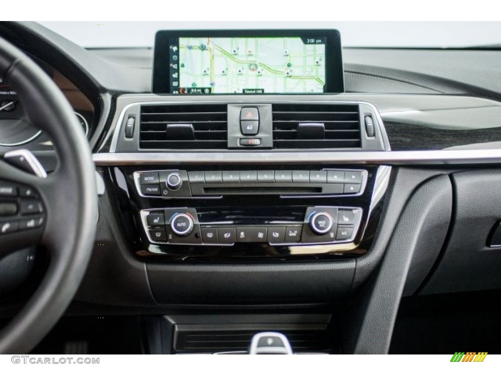 2018 BMW 4 Series 440i Coupe Controls Photo #124343802