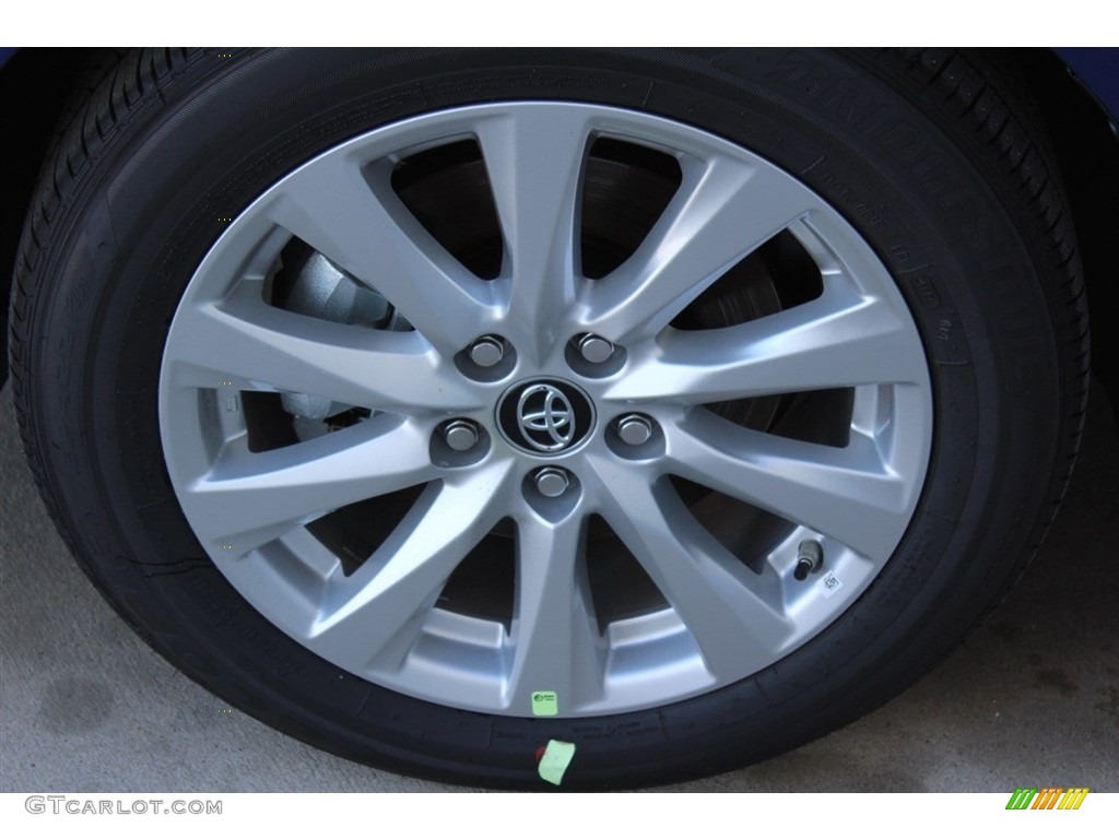 2018 Camry LE - Blue Crush Metallic / Black photo #4