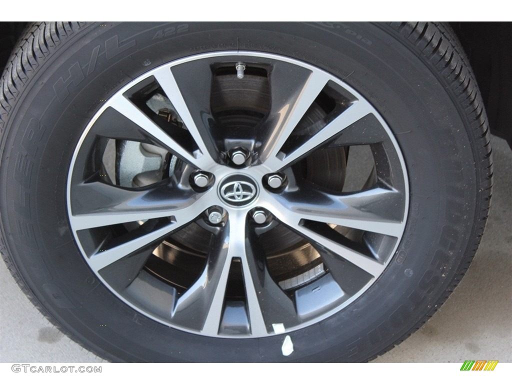 2018 Toyota Highlander LE Wheel Photos