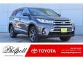 2018 Predawn Gray Mica Toyota Highlander LE  photo #1