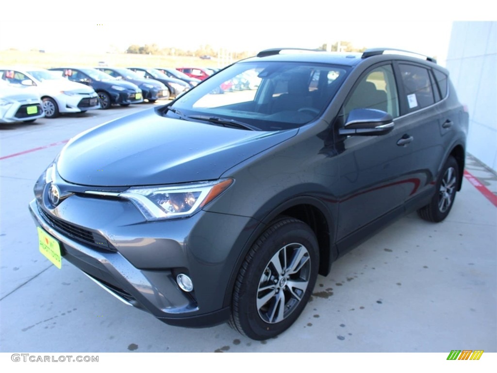 2018 RAV4 XLE - Magnetic Gray Metallic / Black photo #3