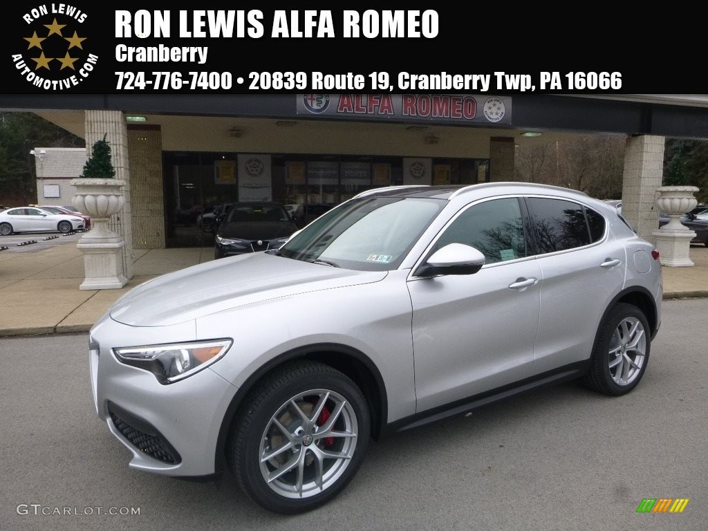 Silverstone Gray Metallic Alfa Romeo Stelvio