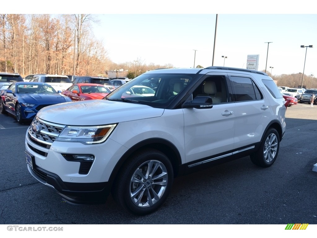 2018 Explorer XLT - White Platinum / Medium Stone photo #3