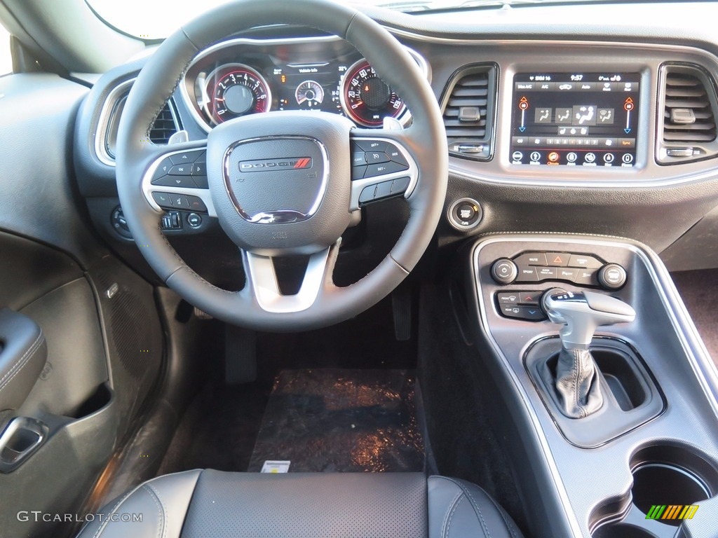2018 Dodge Challenger GT AWD Dashboard Photos