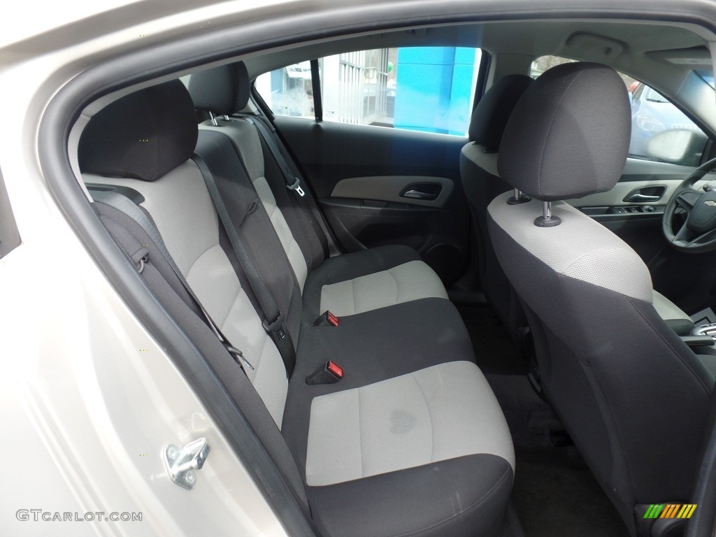 2012 Cruze LS - Gold Mist Metallic / Jet Black/Medium Titanium photo #9