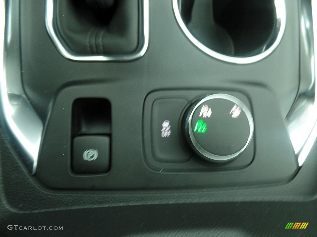 2018 Traverse LT AWD - Summit White / Jet Black photo #41