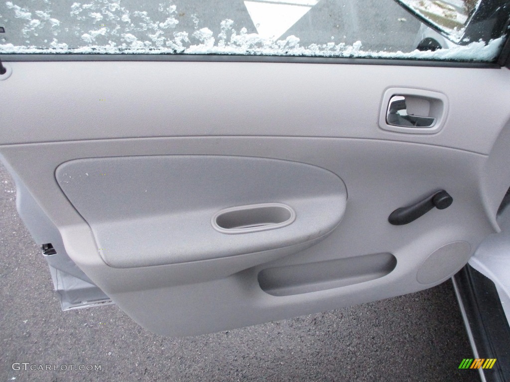 2009 Cobalt LS Sedan - Silver Ice Metallic / Gray photo #10