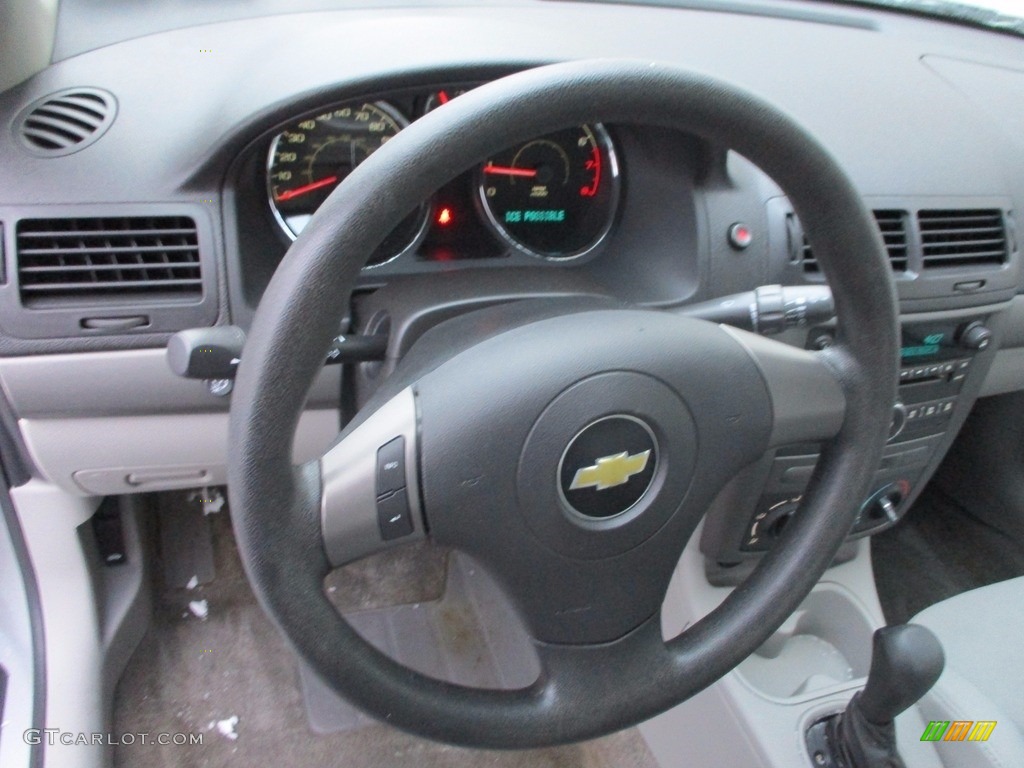 2009 Cobalt LS Sedan - Silver Ice Metallic / Gray photo #13