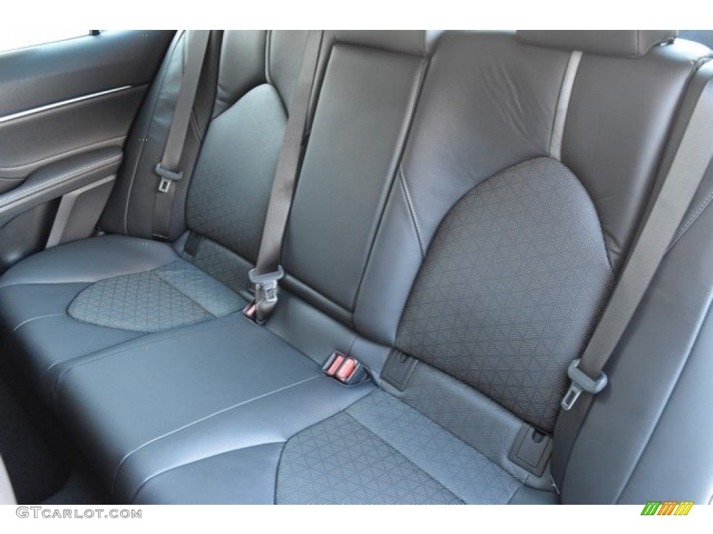 2018 Camry XSE V6 - Celestial Silver Metallic / Black photo #7