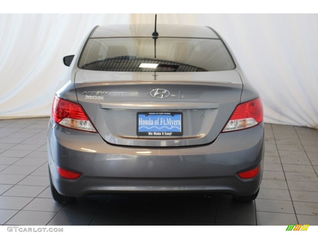 2013 Accent GLS 4 Door - Cyclone Gray / Gray photo #7