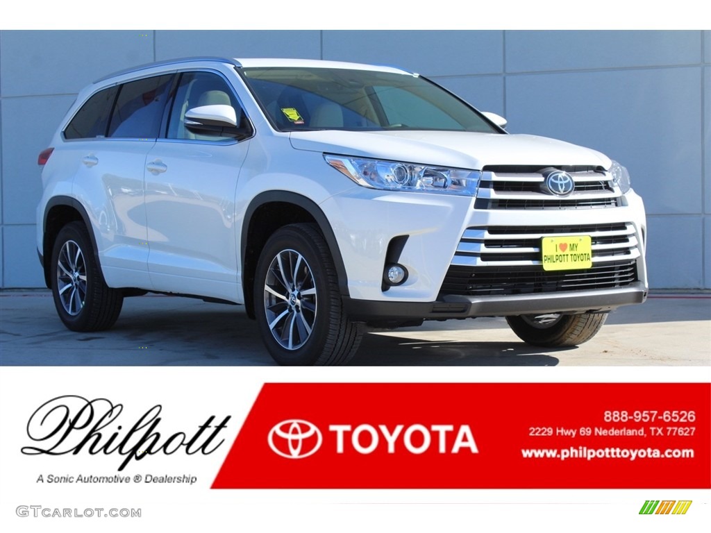 2018 Highlander XLE - Blizzard White Pearl / Almond photo #1