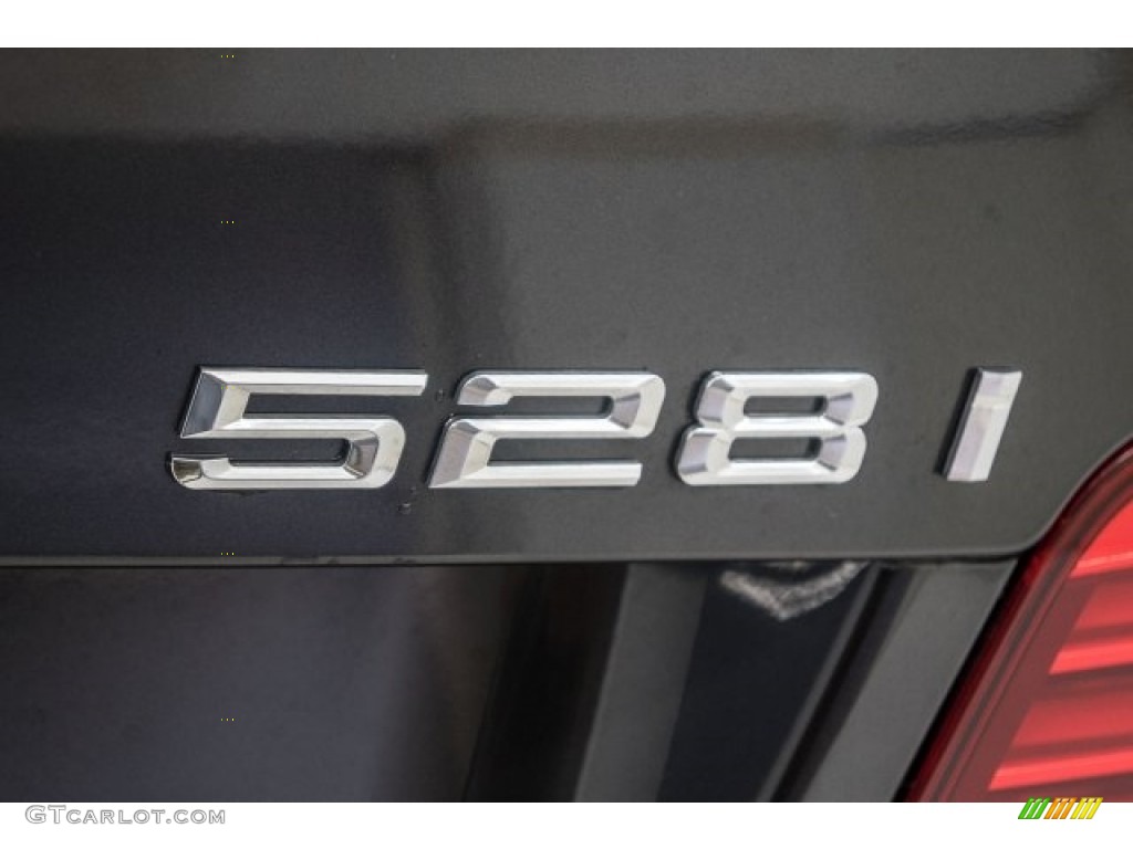 2015 5 Series 528i Sedan - Dark Graphite Metallic / Black photo #7
