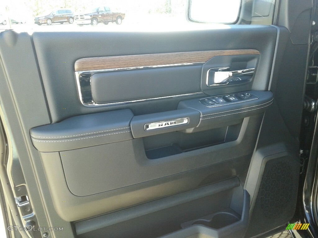 2018 1500 Laramie Crew Cab - Brilliant Black Crystal Pearl / Black photo #17