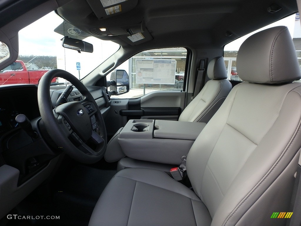 Earth Gray Interior 2018 Ford F250 Super Duty XL Regular Cab 4x4 Photo #124389655