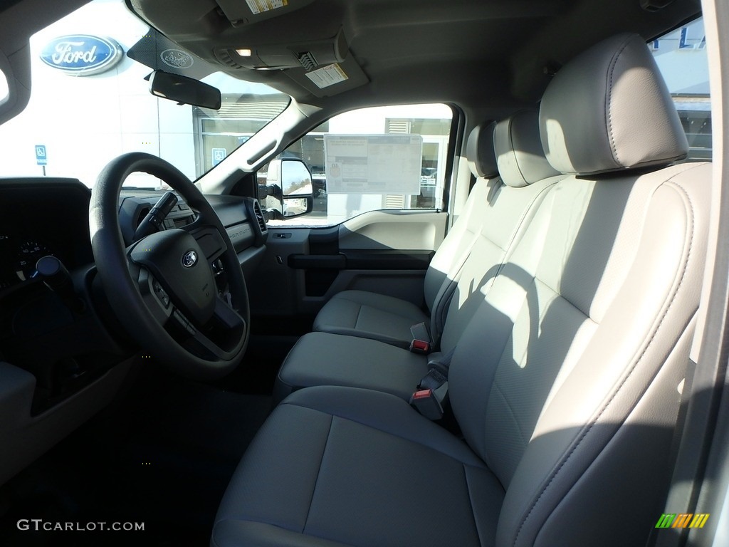 Earth Gray Interior 2018 Ford F250 Super Duty XL Regular Cab 4x4 Photo #124390159