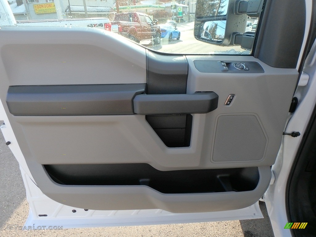 2018 Ford F250 Super Duty XL Regular Cab 4x4 Door Panel Photos