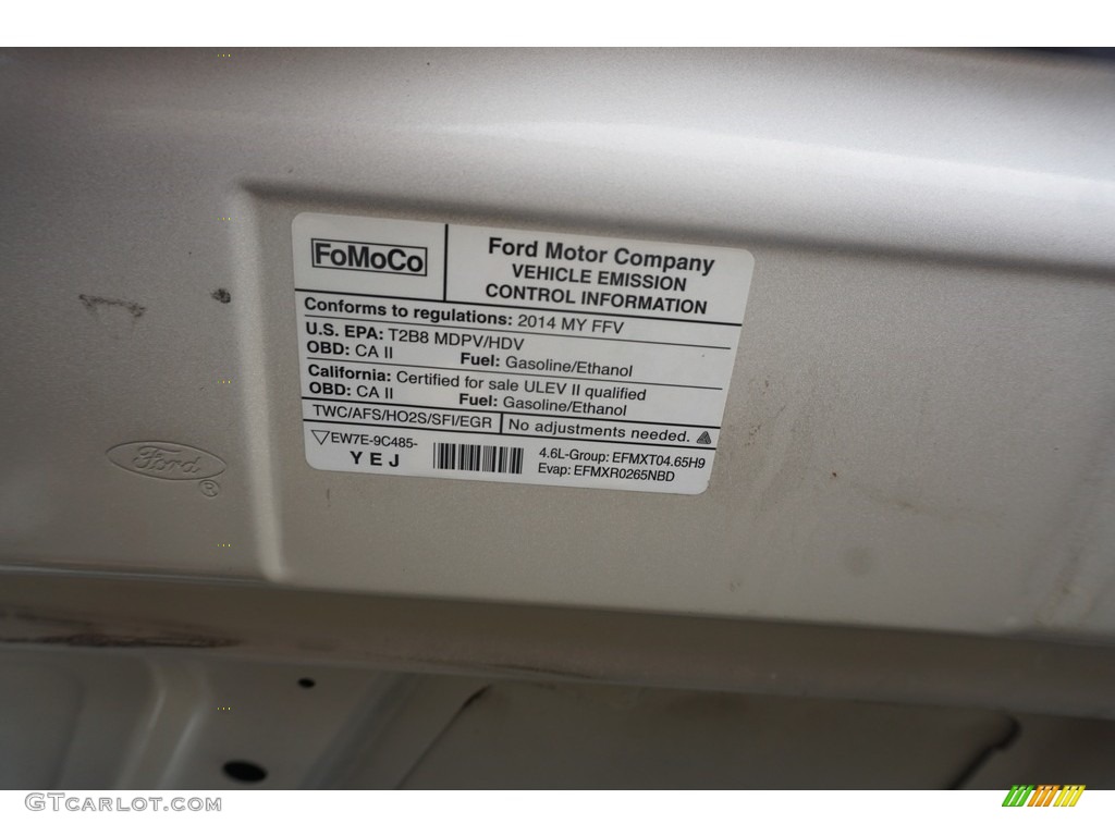 2014 E-Series Van E150 Cargo Van - Oxford White / Medium Flint photo #33