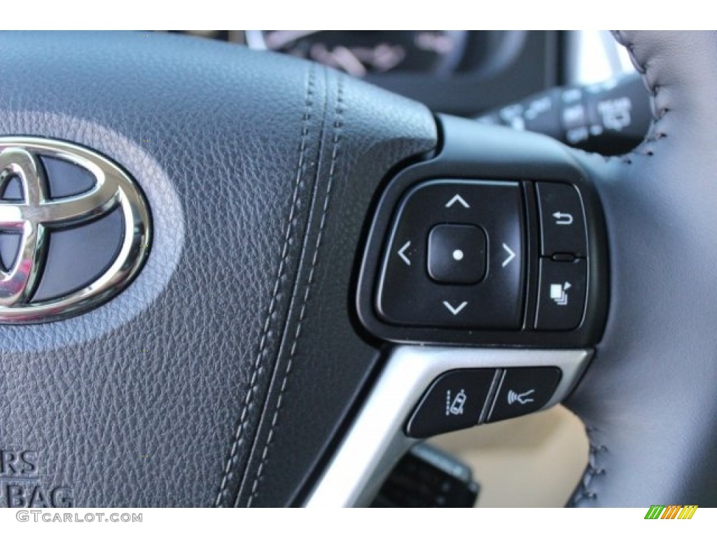 2018 Highlander XLE - Blizzard White Pearl / Almond photo #18