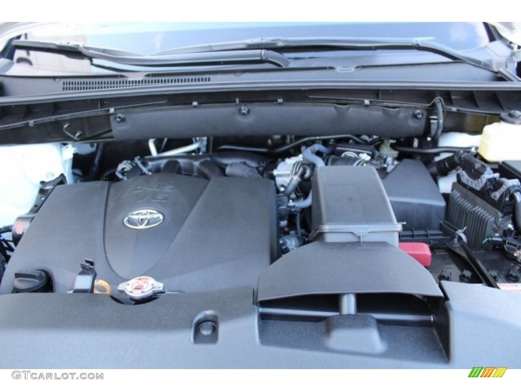 2018 Highlander XLE - Blizzard White Pearl / Almond photo #26