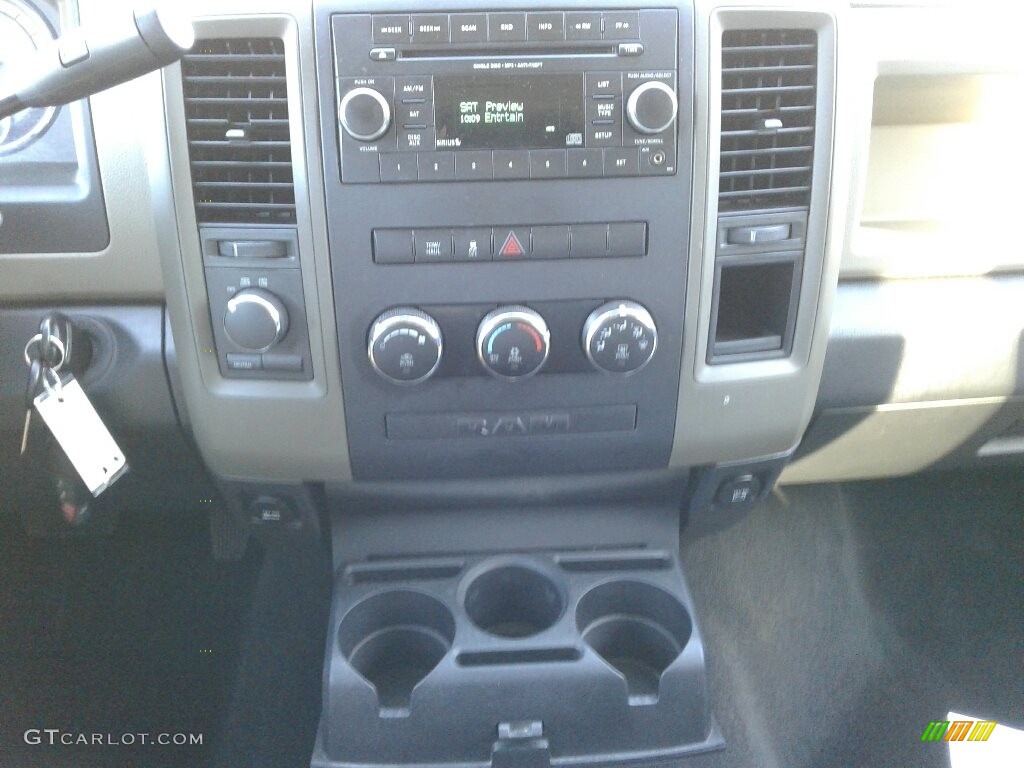 2012 Ram 1500 ST Crew Cab 4x4 - Bright White / Dark Slate Gray/Medium Graystone photo #21