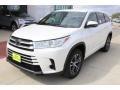 2018 Blizzard White Pearl Toyota Highlander LE  photo #3