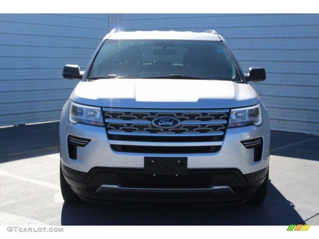 2018 Explorer XLT - Ingot Silver / Ebony Black photo #2