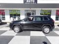 Brilliant Black Crystal Pearl 2014 Jeep Cherokee Latitude 4x4