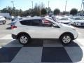 Super White - RAV4 LE Photo No. 3