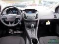 Magnetic - Focus SE Sedan Photo No. 19