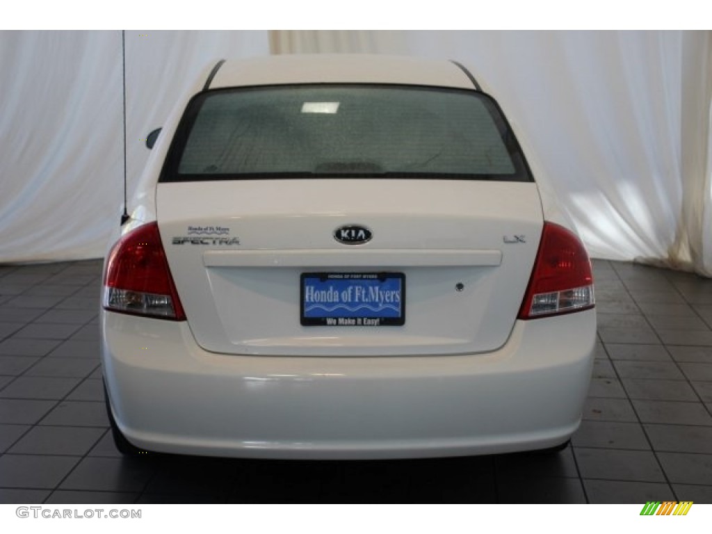 2009 Spectra LX Sedan - Clear White / Beige photo #7