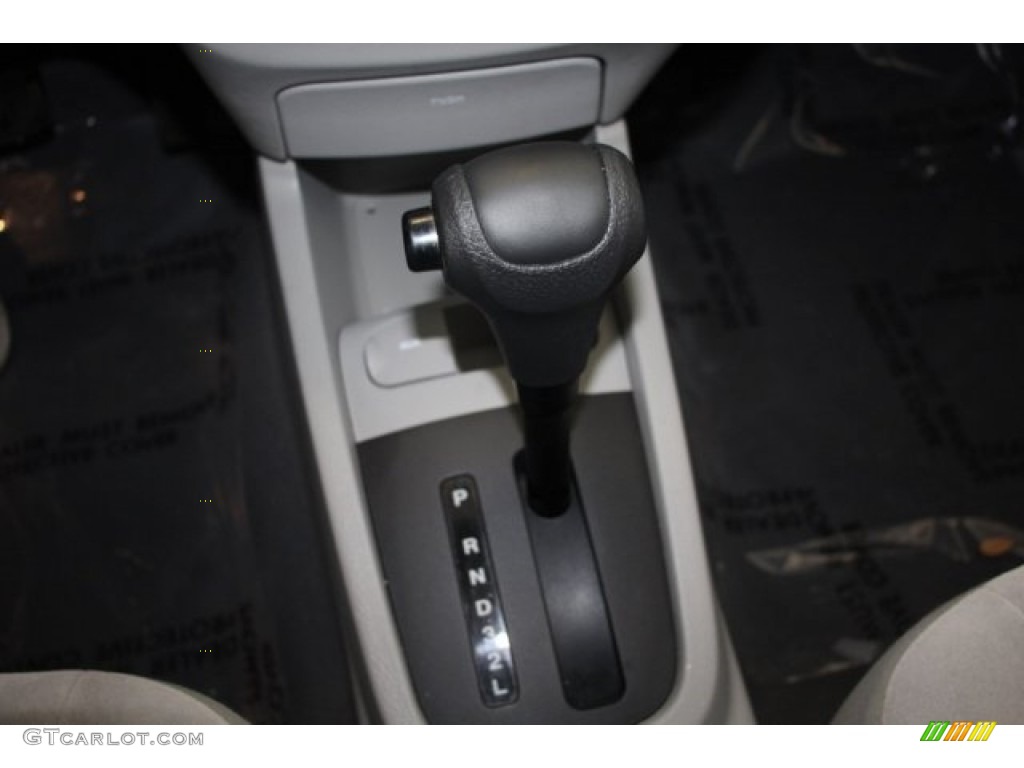 2009 Spectra LX Sedan - Clear White / Beige photo #13