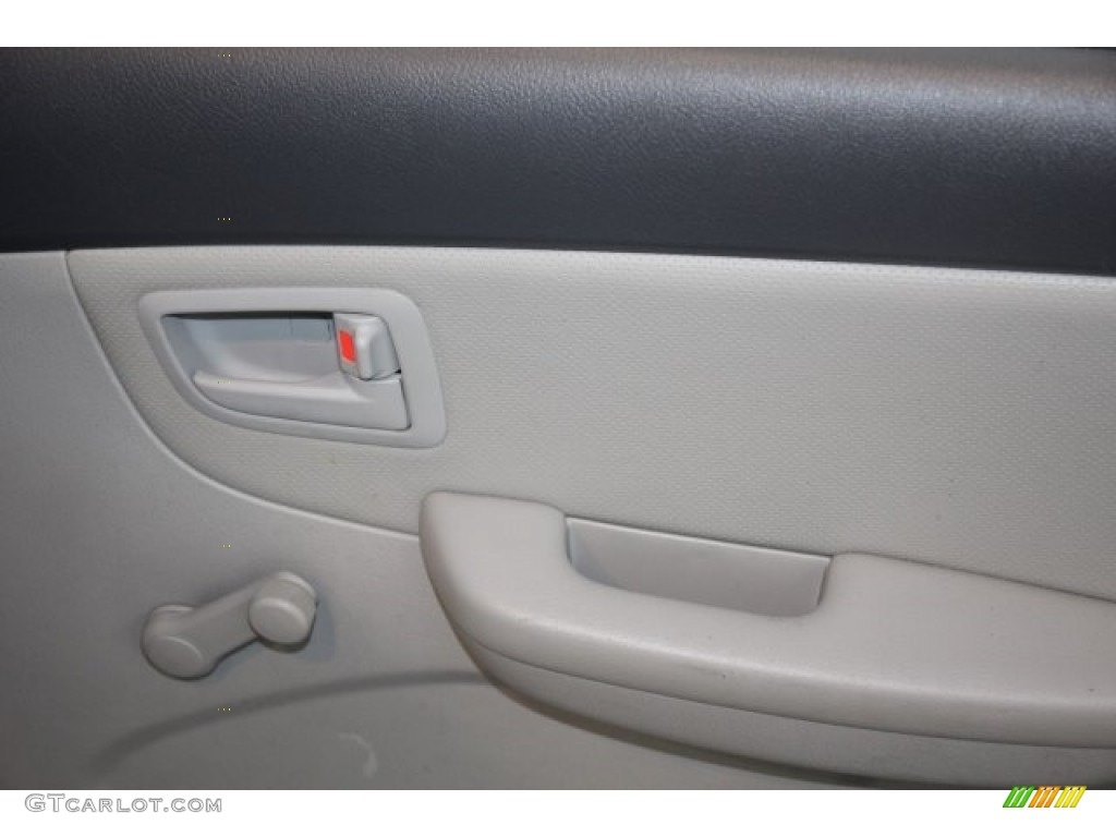 2009 Spectra LX Sedan - Clear White / Beige photo #17