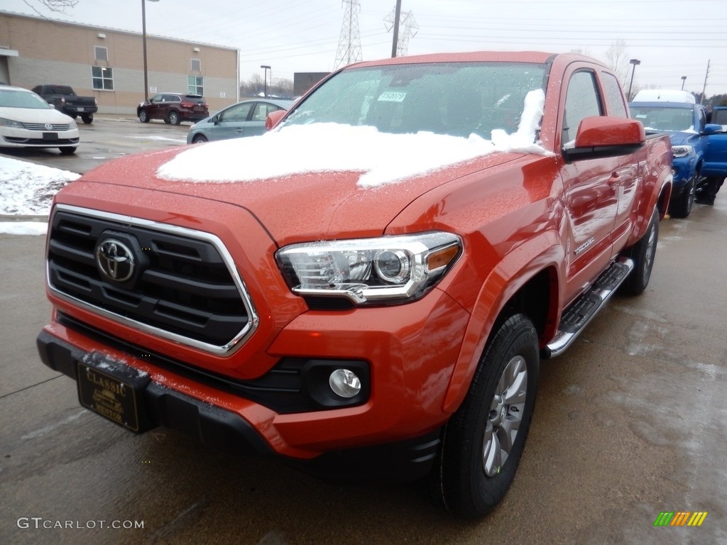 2018 Tacoma SR5 Access Cab 4x4 - Inferno / Cement Gray photo #1