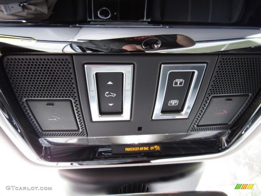 2018 Range Rover Velar S - Fuji White / Ebony photo #23