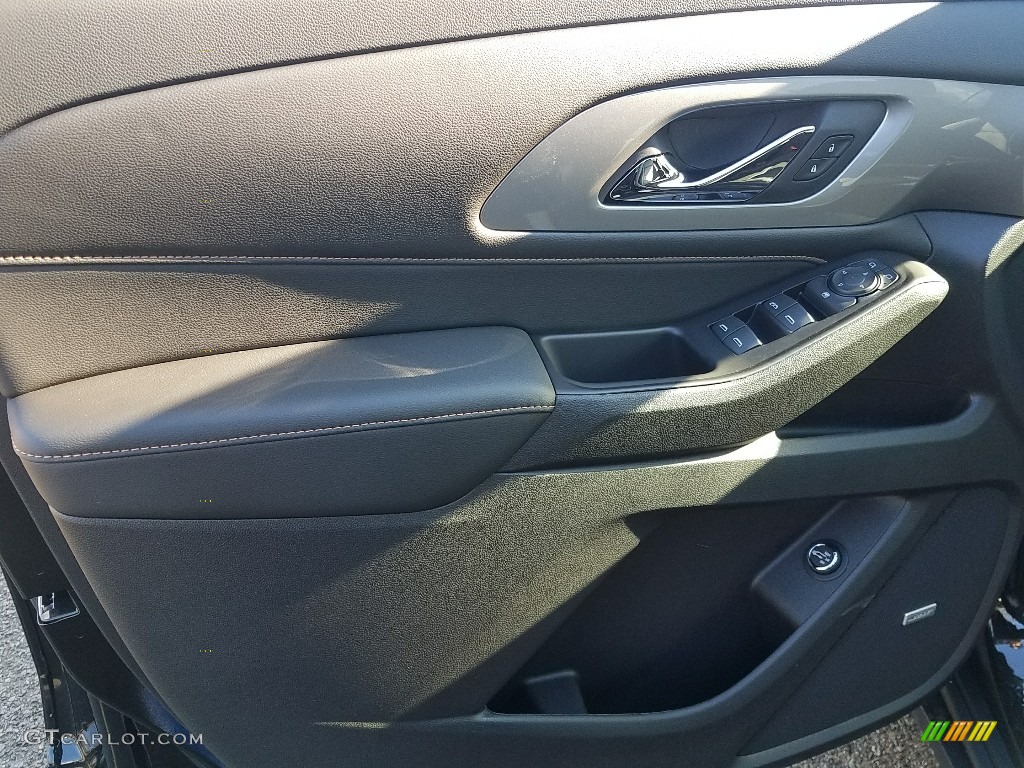 2018 Chevrolet Traverse RS Jet Black Door Panel Photo #124410767