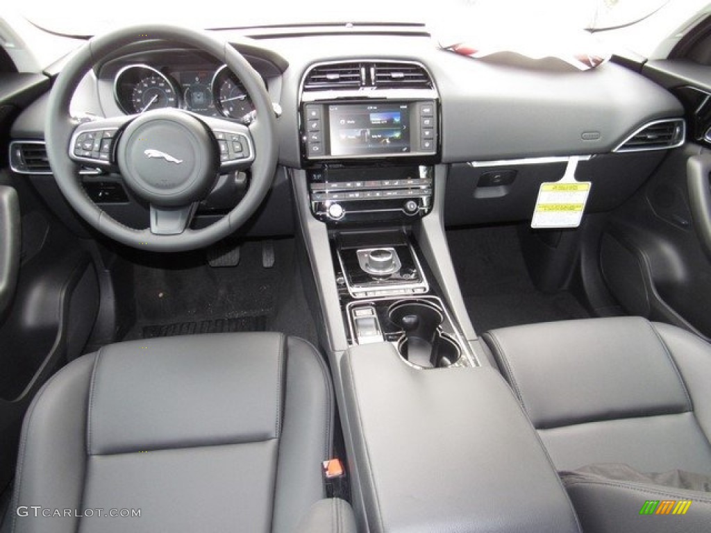 2017 F-PACE 20d AWD Premium - Ammonite Grey / Jet photo #4