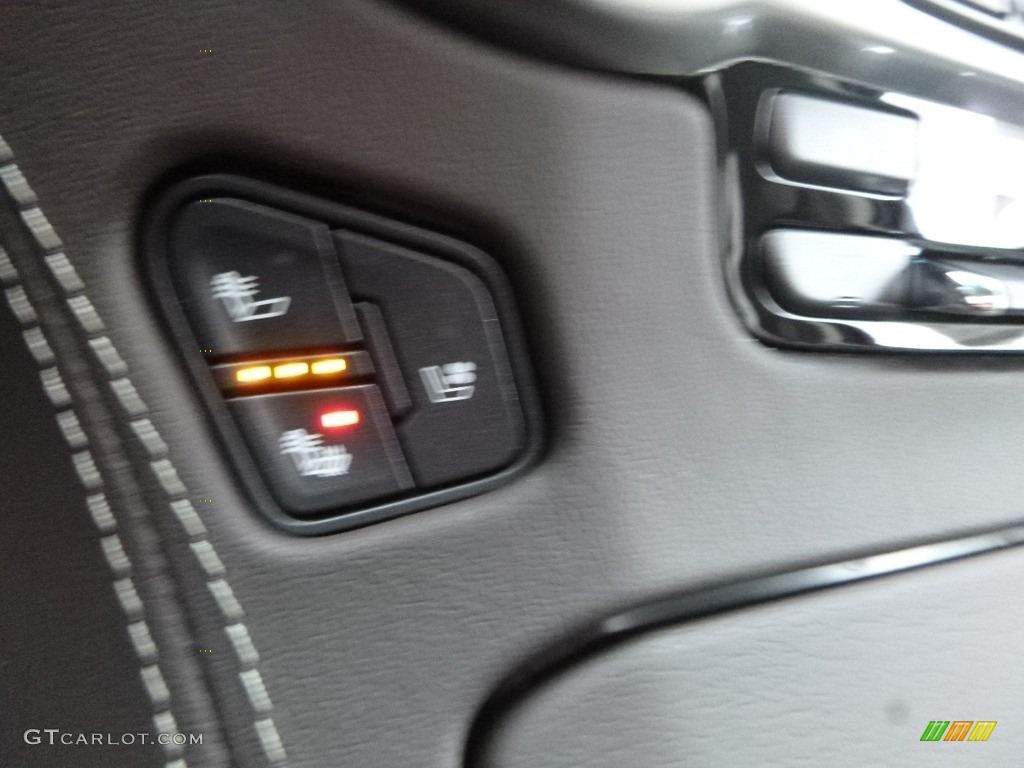 2018 Suburban Premier 4WD - Iridescent Pearl Tricoat / Jet Black photo #19