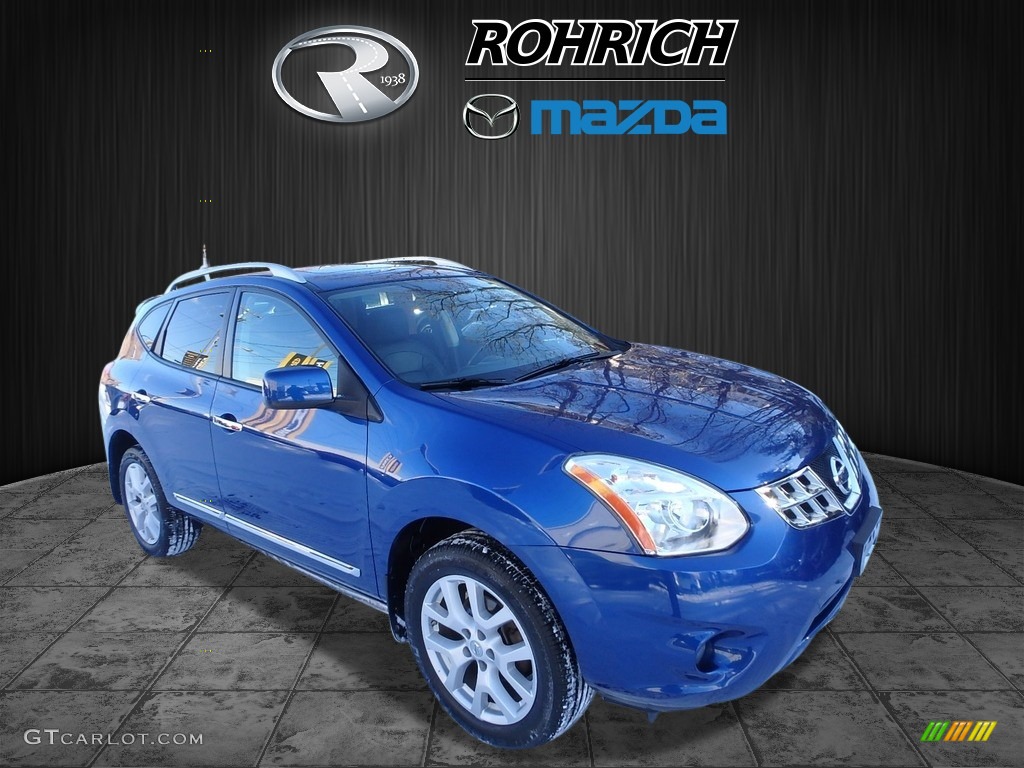 Indigo Blue Metallic Nissan Rogue