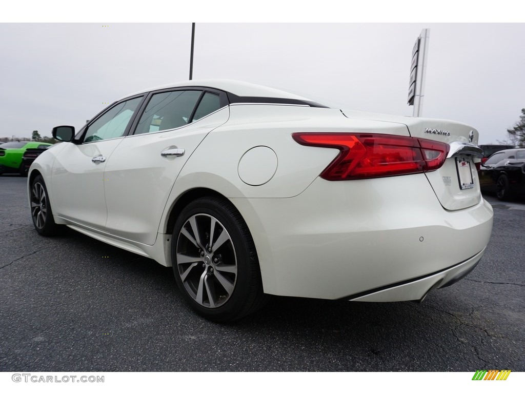 2017 Maxima SV - Pearl White / Cashmere photo #6