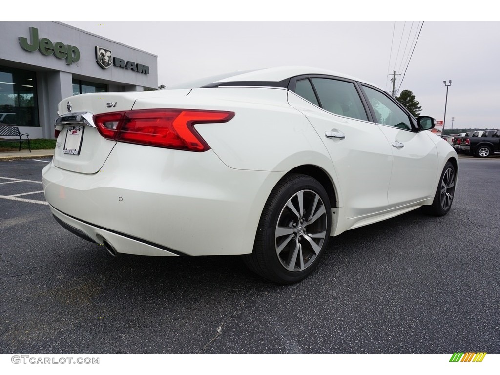 2017 Maxima SV - Pearl White / Cashmere photo #8