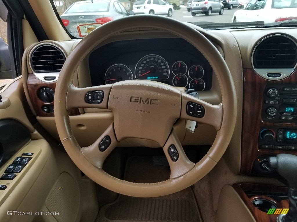 2003 Envoy SLT 4x4 - Sandalwood Metallic / Light Oak photo #22
