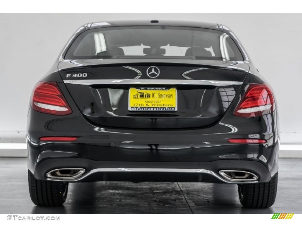 2018 E 300 Sedan - Black / Black photo #4
