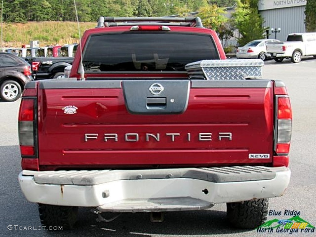 2004 Frontier XE V6 Crew Cab 4x4 - Red Brawn Metallic / Gray photo #5