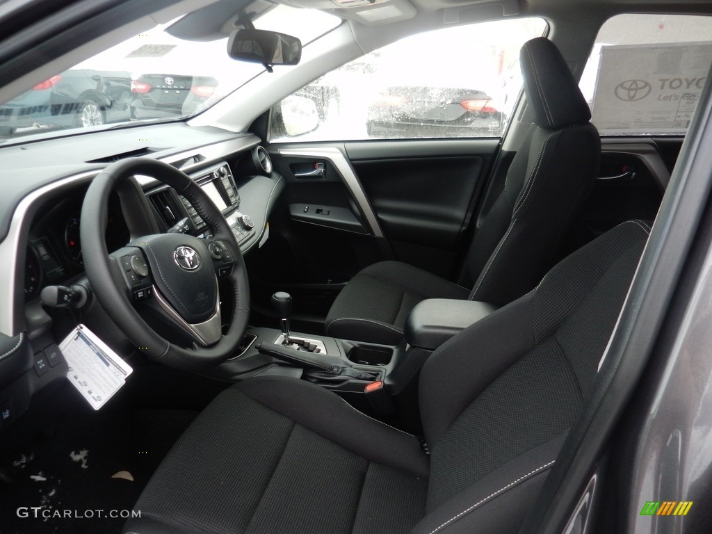 2018 RAV4 XLE AWD - Magnetic Gray Metallic / Black photo #3