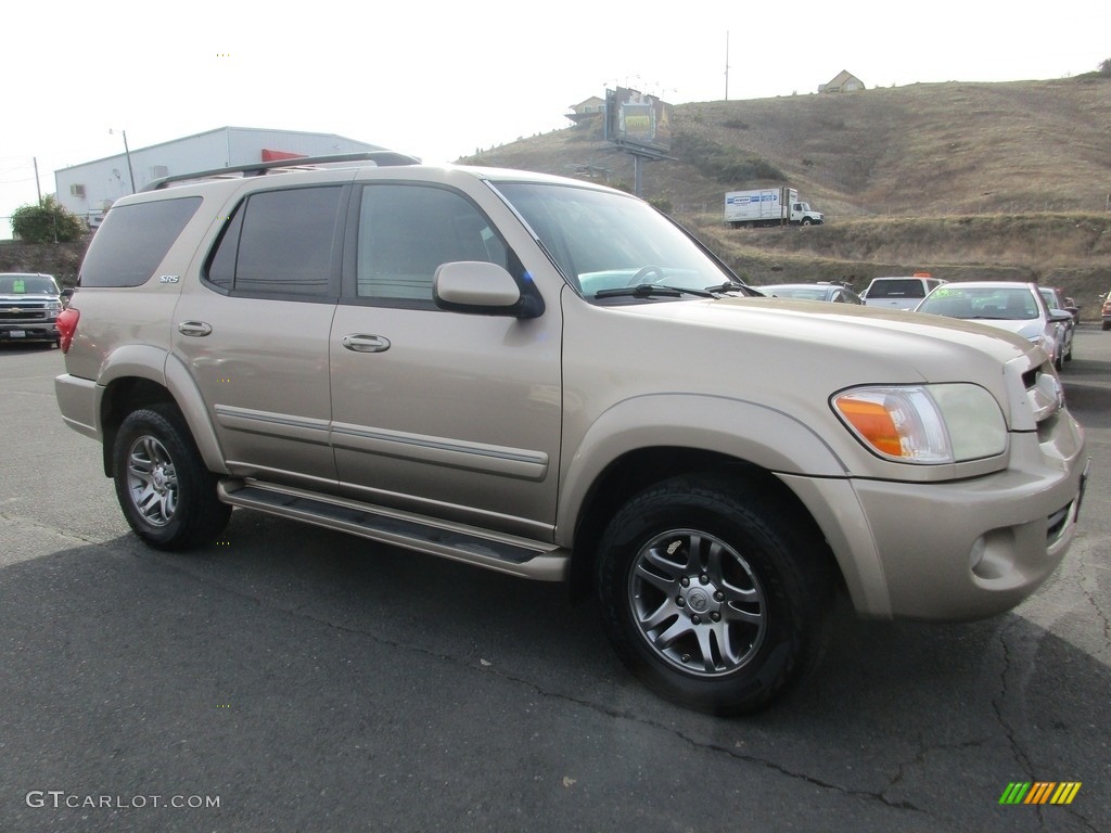 2007 Sequoia SR5 4WD - Desert Sand Mica / Taupe photo #1