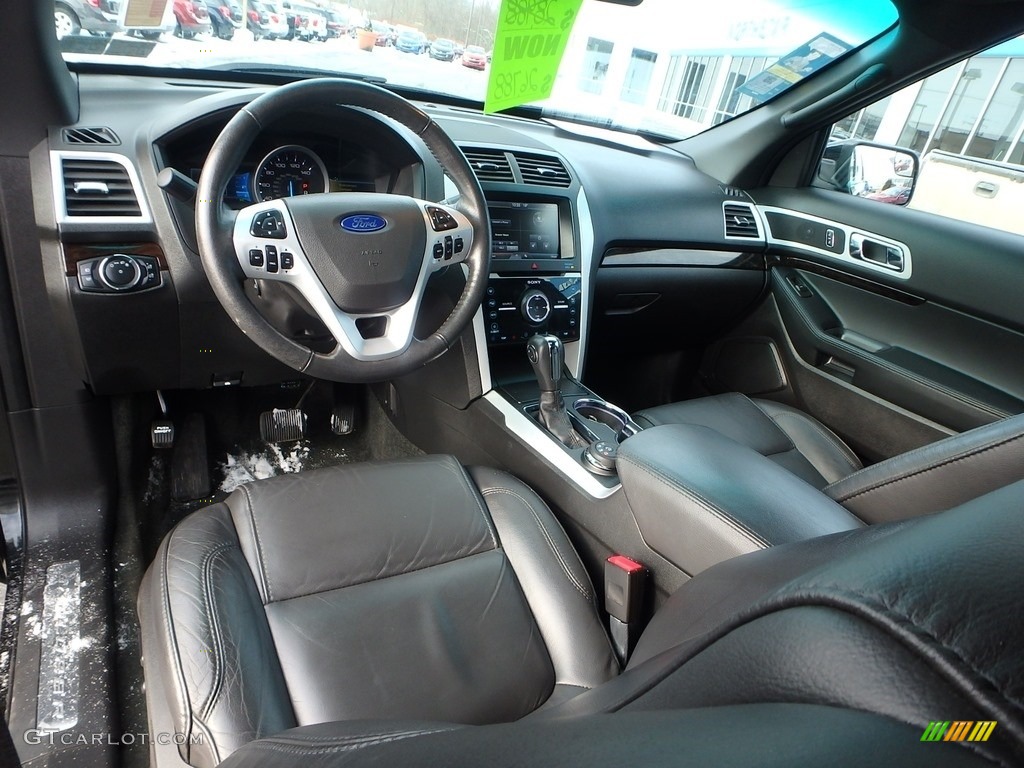 2015 Explorer Limited 4WD - Tuxedo Black / Charcoal Black photo #24